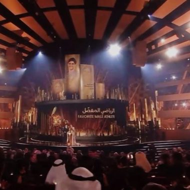 بونو يتفوق على نجوم الكرة ويحصد جائزة أفضل رياضي لعام 2026