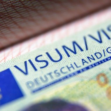 Moroccan consumer groups urge tougher action against visa appointment brokers