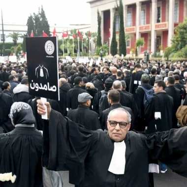 Moroccan lawyers end strike after government suspends controversial draft law