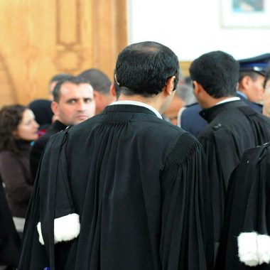 المحامون يخوضون إضرابات احتجاجا على مشروع قانون المهنة